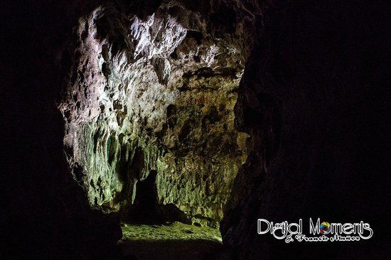 Macahambus Hill Cave